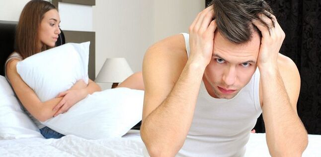 Homme et femme sur le lit